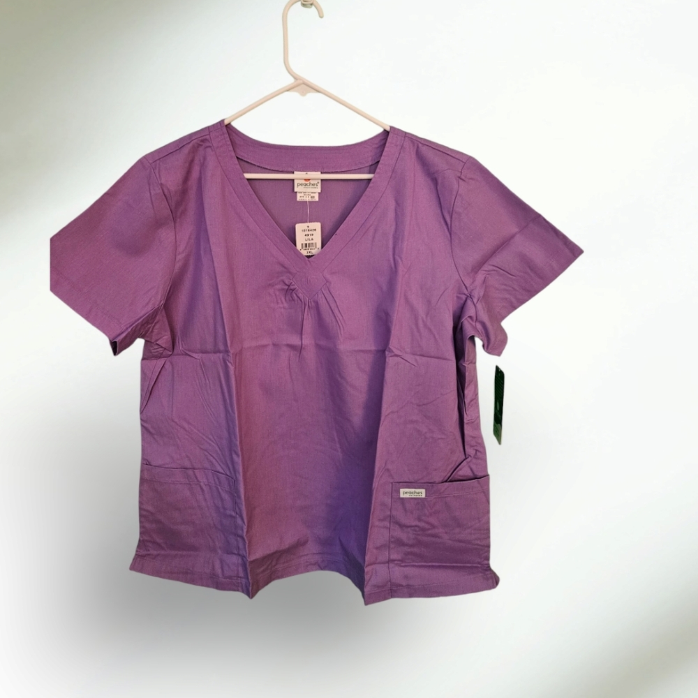 Peaches Uniforms Scrub Top